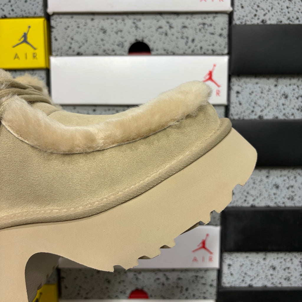 UGG Esmi Sneaker Boot W1171532 – Sand | Sizes 35–40