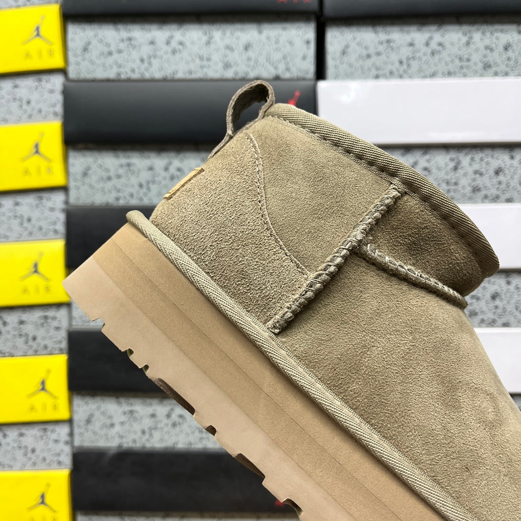 UGG Snow Boots 1135093 – Antelope | 3cm Heel | Sizes 35–40