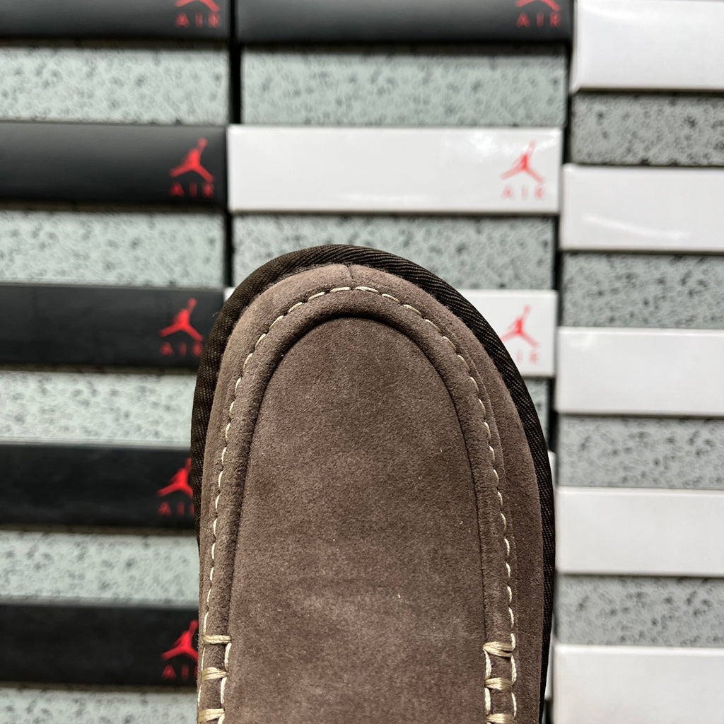 UGG Snow Boots 1180251 – Dark Brown | Sizes 35–40