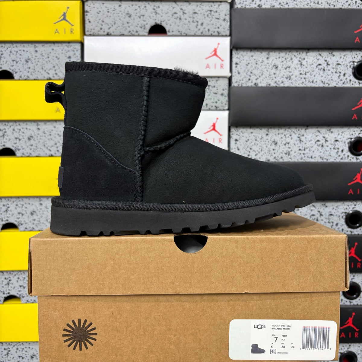 UGG Mid-Calf Snow Boots 6222 – Black | Sizes 35–44