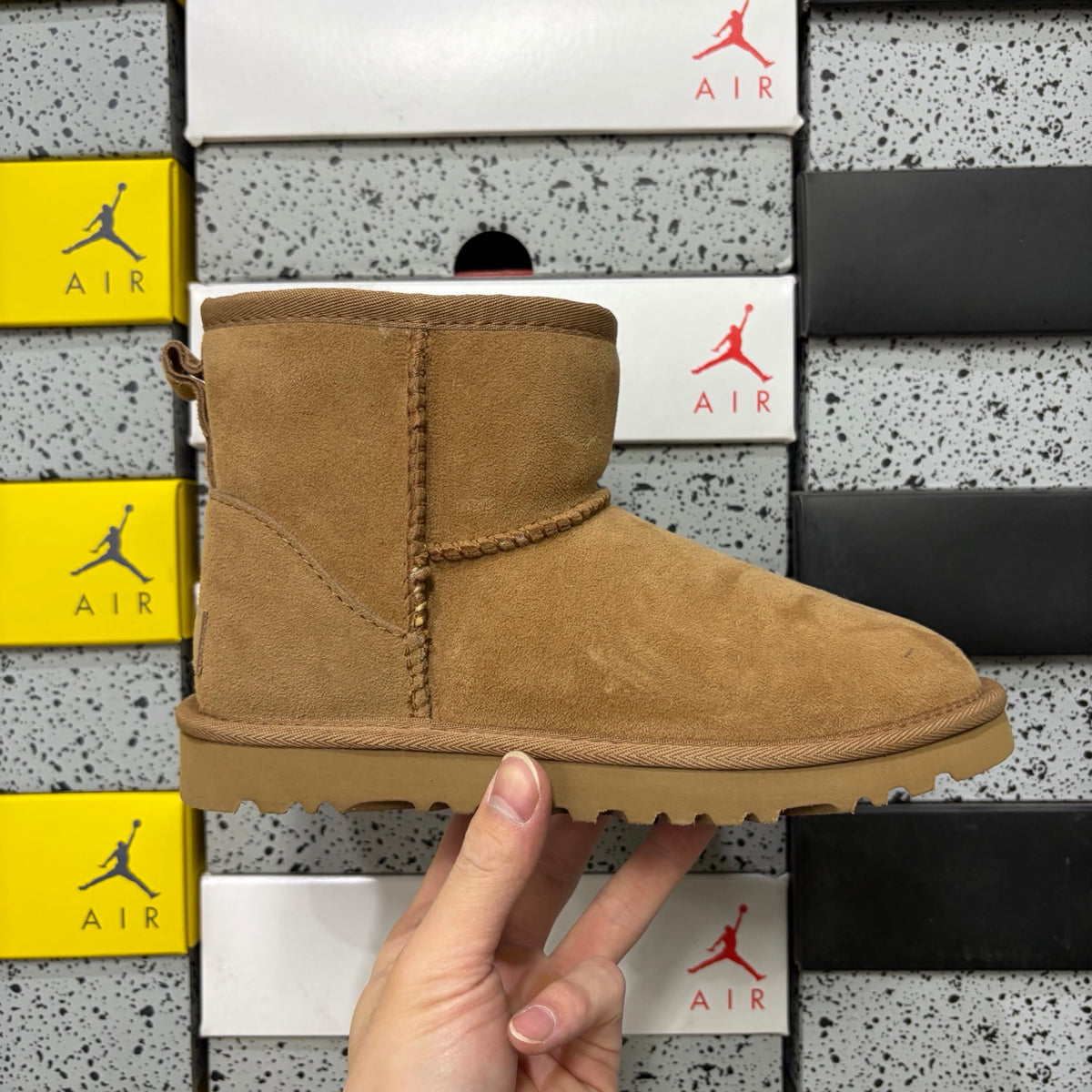 UGG Mid-Calf Snow Boots 6222 – Chestnut | Sizes 35–44