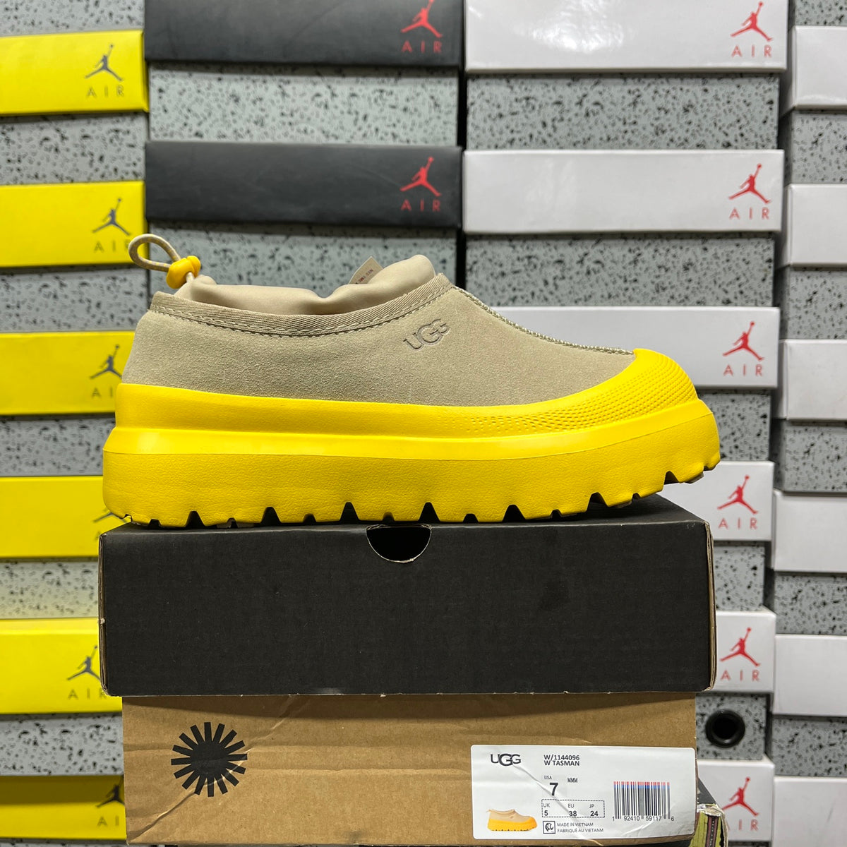 UGG Snow Boots 1144096 – Yellow | Sizes 35–45