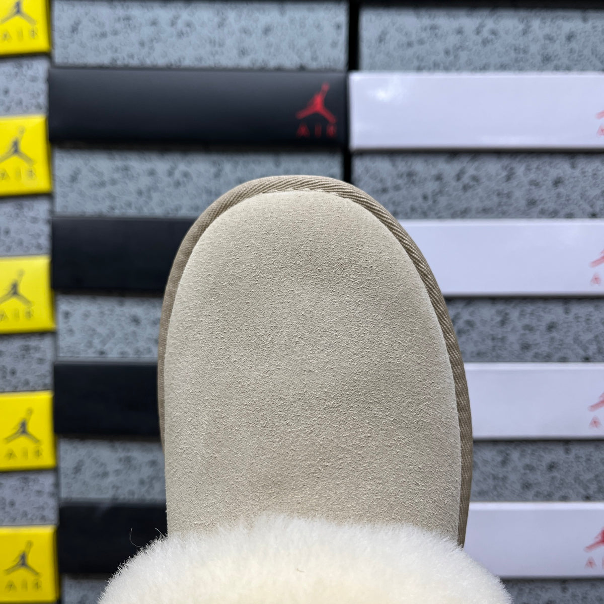 UGG Snow Boots 1171393 – Sand | Sizes 35–40