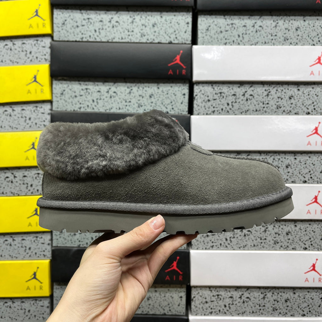 UGG Snow Boots 1134810 – Gray | Slim Style | Sizes 35–40