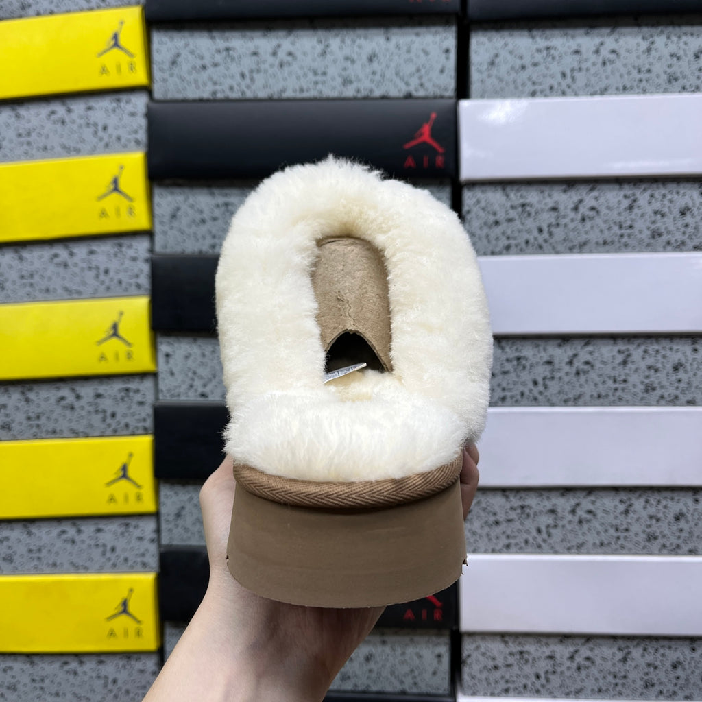 UGG Snow Boots 1122550 – Chestnut | Sizes 35–40