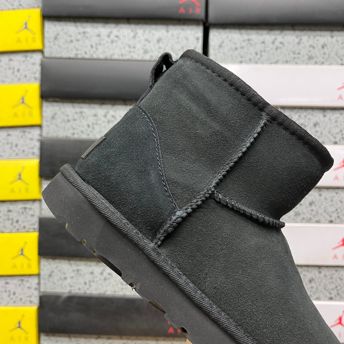UGG Snow Boots 1016222 – Black | Sizes 35–40