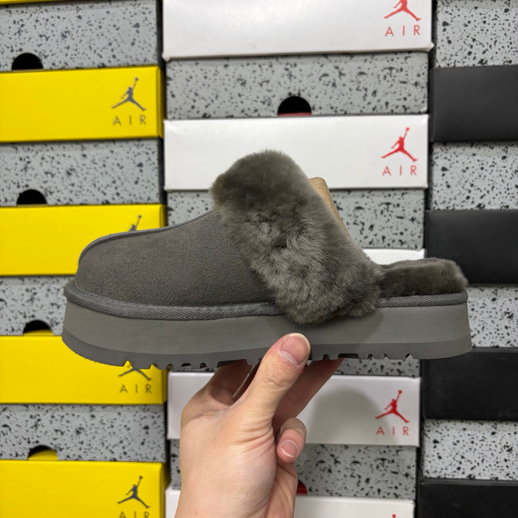 UGG Snow Boots 2550 – Gray Star Slide | 3cm Heel | Sizes 35–40