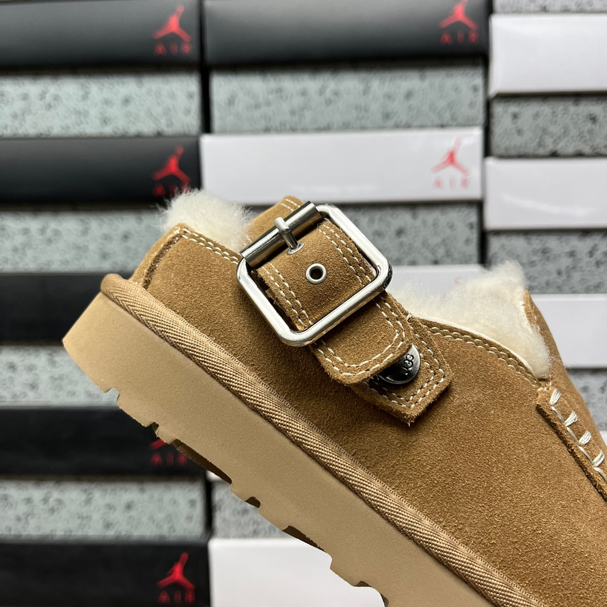 UGG Snow Boots 1180251 – Chestnut | Sizes 35–40