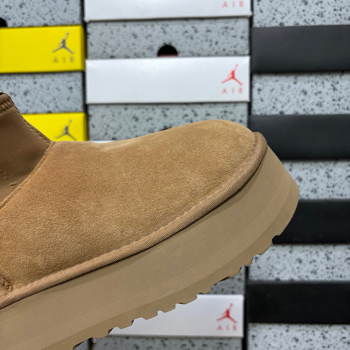 UGG Dipper Boot 817 – Brown | Sizes 35–40