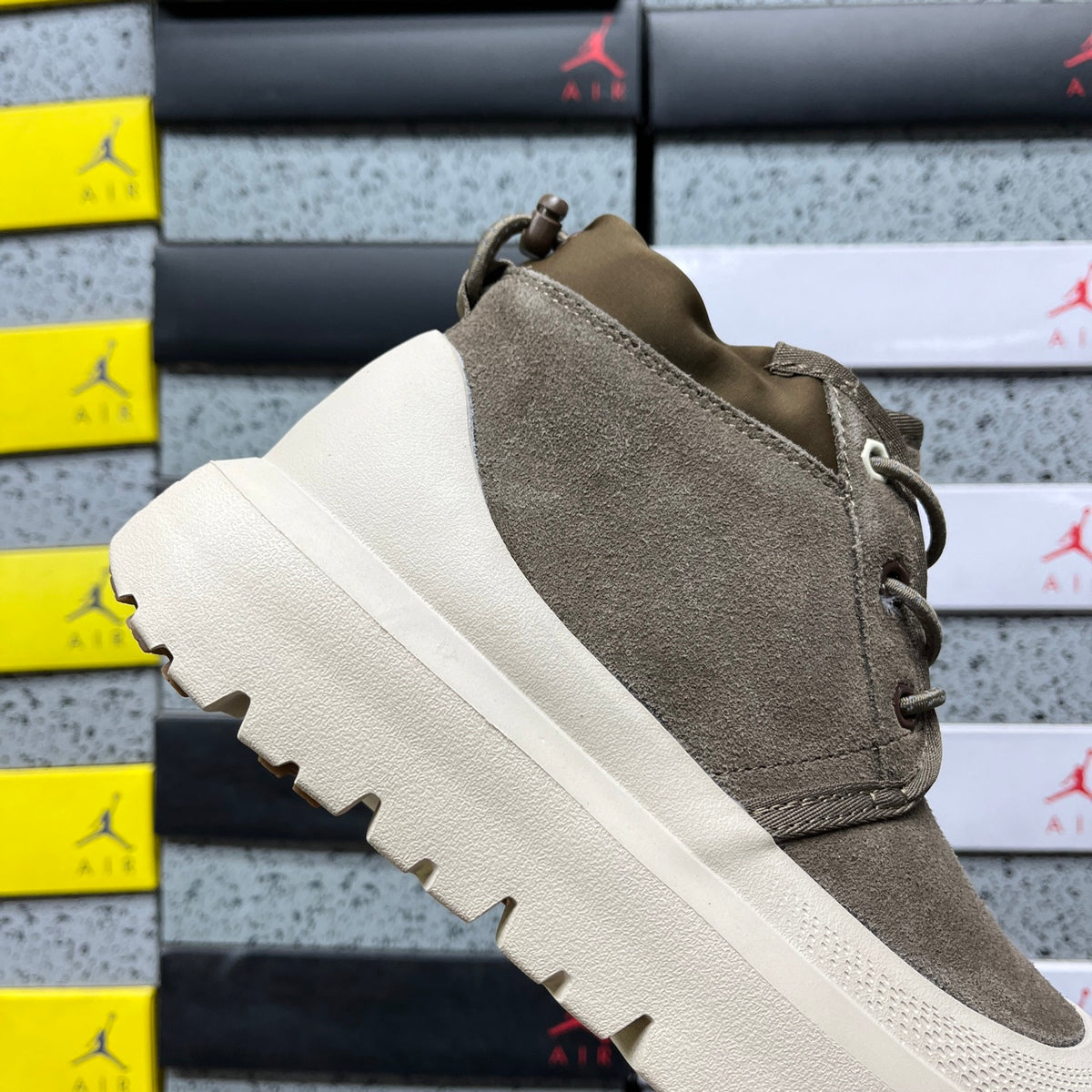 UGG Snow Boots 113991 – Mustard & Walnut White | Sizes 35–45