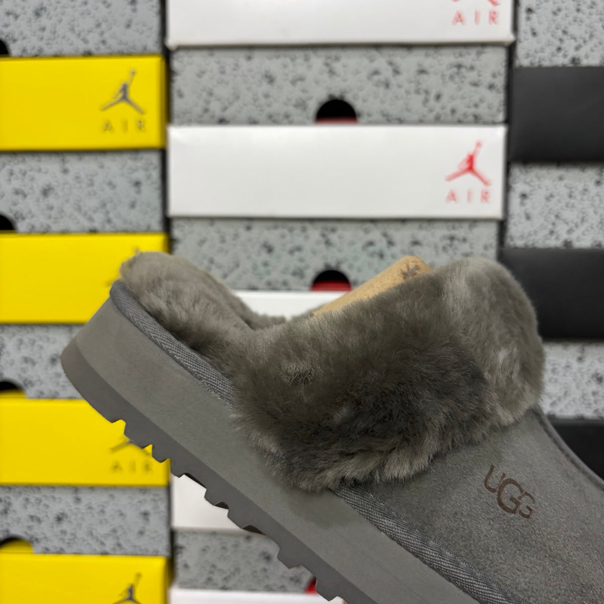 UGG Snow Boots 2550 – Gray Star Slide | 3cm Heel | Sizes 35–40