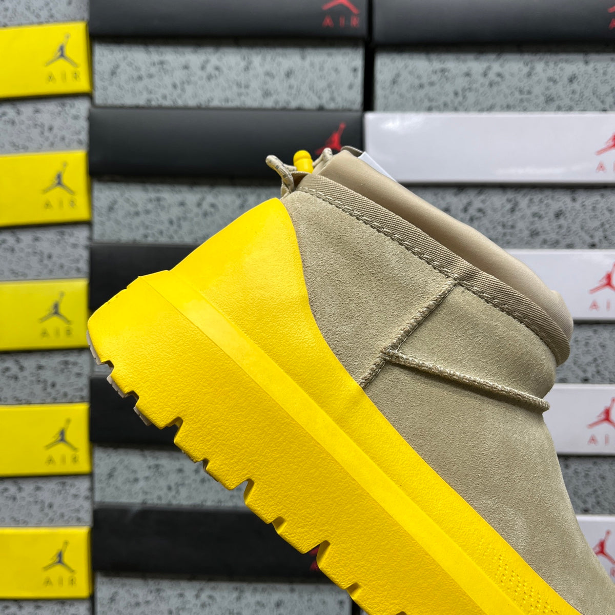 UGG Snow Boots 1114196 – Yellow | Sizes 35–45
