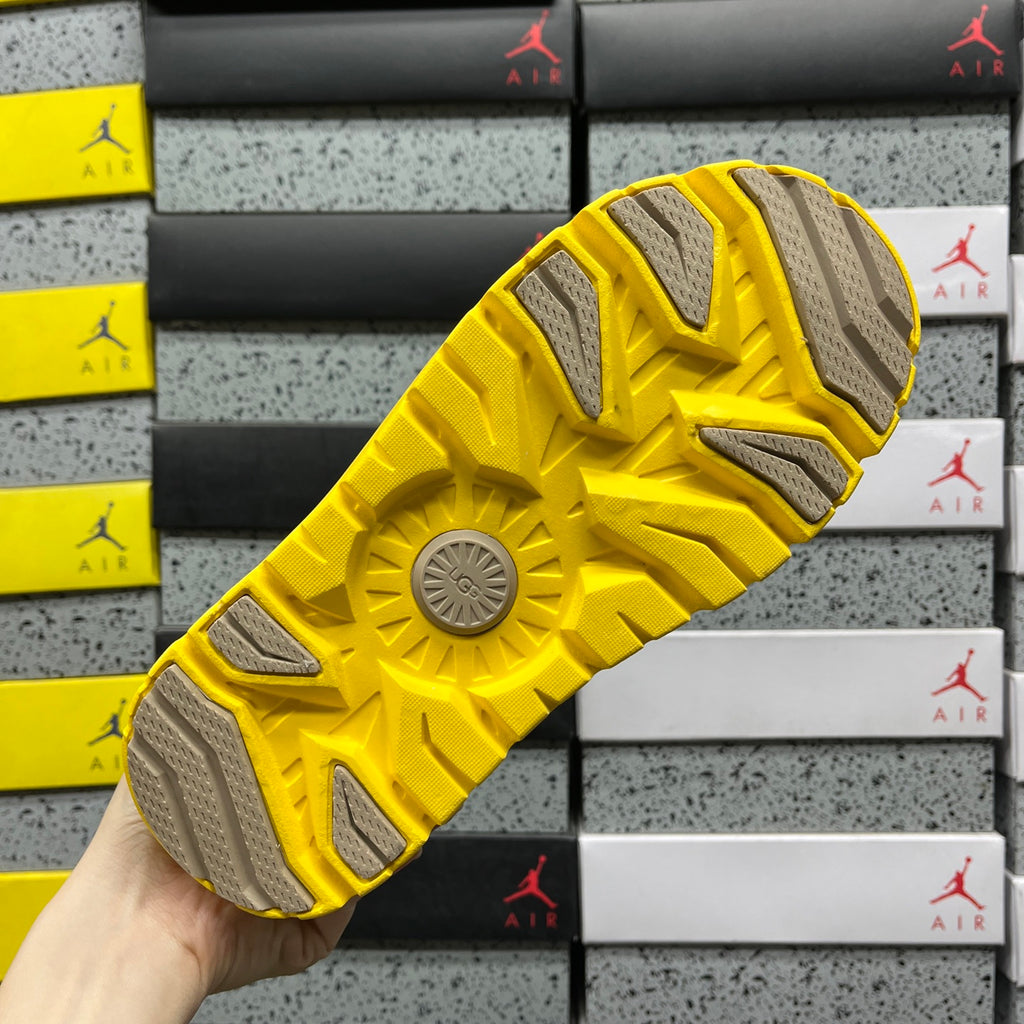 UGG Snow Boots 1114196 – Yellow | Sizes 35–45